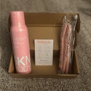 SKNBODY SPRAY & DERMAPLANER SET